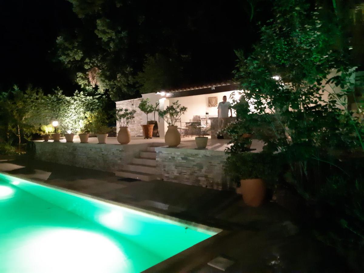 Chambres D'Hotes- Piscine, Spa, Tennis Belcodene 外观 照片